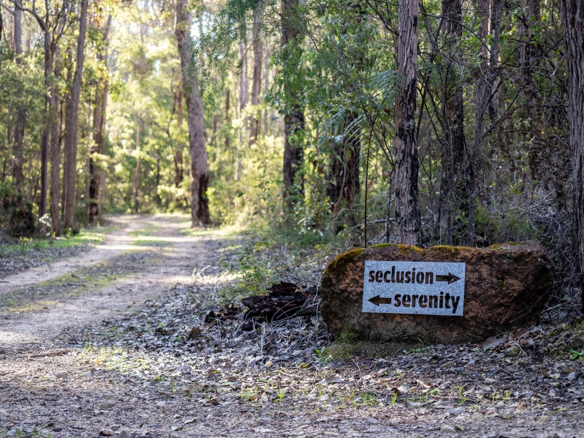 Jarrah Grove Forest Retreat - Adults Only Luxury Chalet Rosa Glen Buitenkant foto