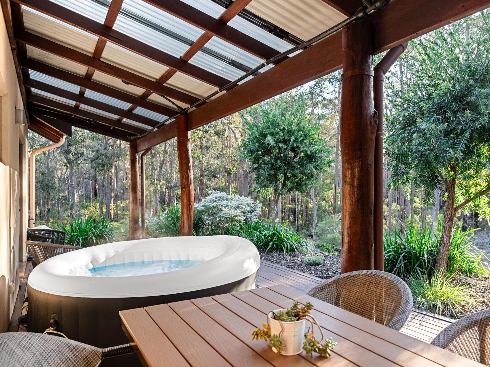 Jarrah Grove Forest Retreat - Adults Only Luxury Chalet Rosa Glen Buitenkant foto