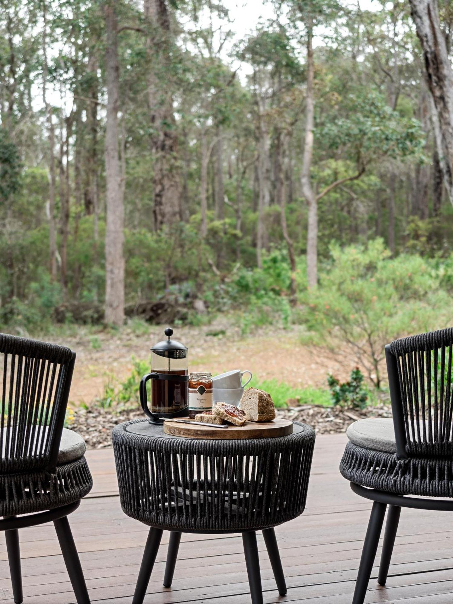 Jarrah Grove Forest Retreat - Adults Only Luxury Chalet Rosa Glen Buitenkant foto