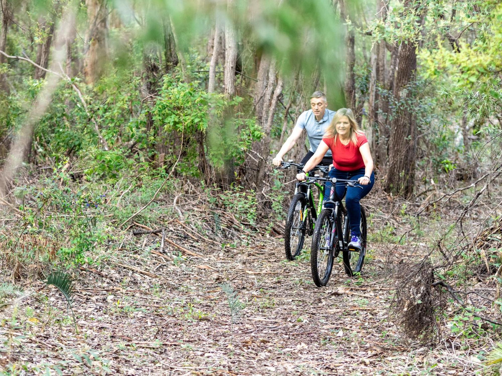 Jarrah Grove Forest Retreat - Adults Only Luxury Chalet Rosa Glen Buitenkant foto